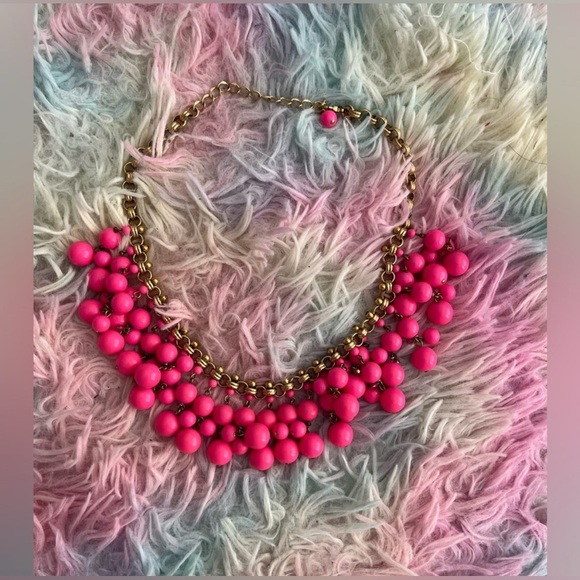 Kate Spade "Sweet As Pie" Bright Pink Cluster Beaded Collar Bib Necklace - Picture 2 of 11